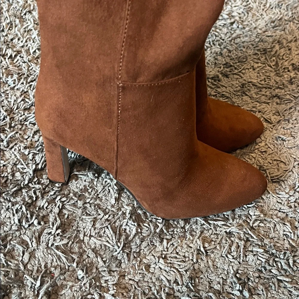 🤎JESSICA SIMPSON Brown Suede Knee-High Boots